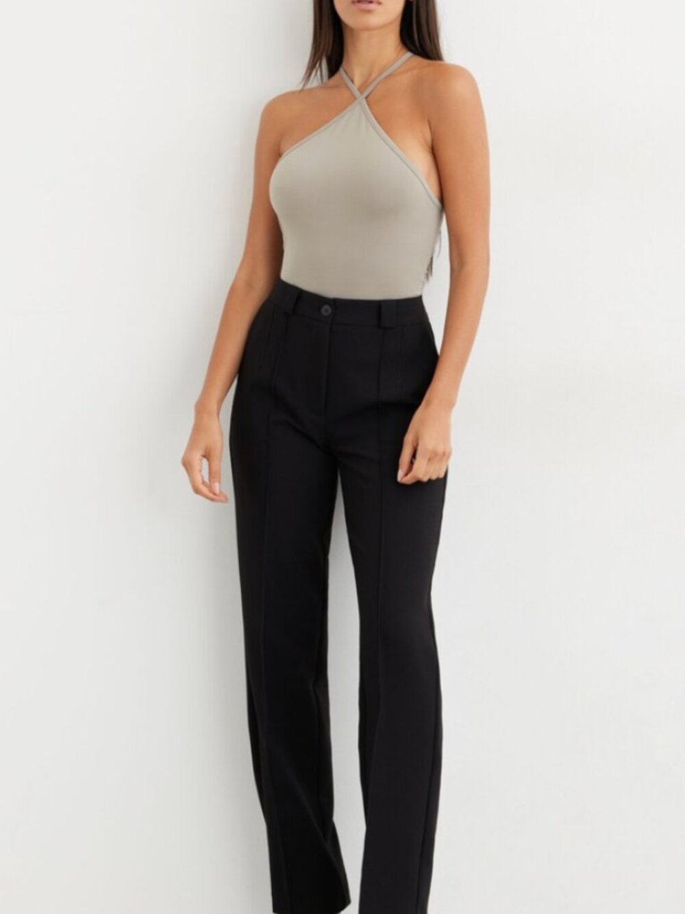 BNWT Dynamite Bare Halter Top, Size M